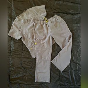 Grey Petite Women's Wink Scrub Set